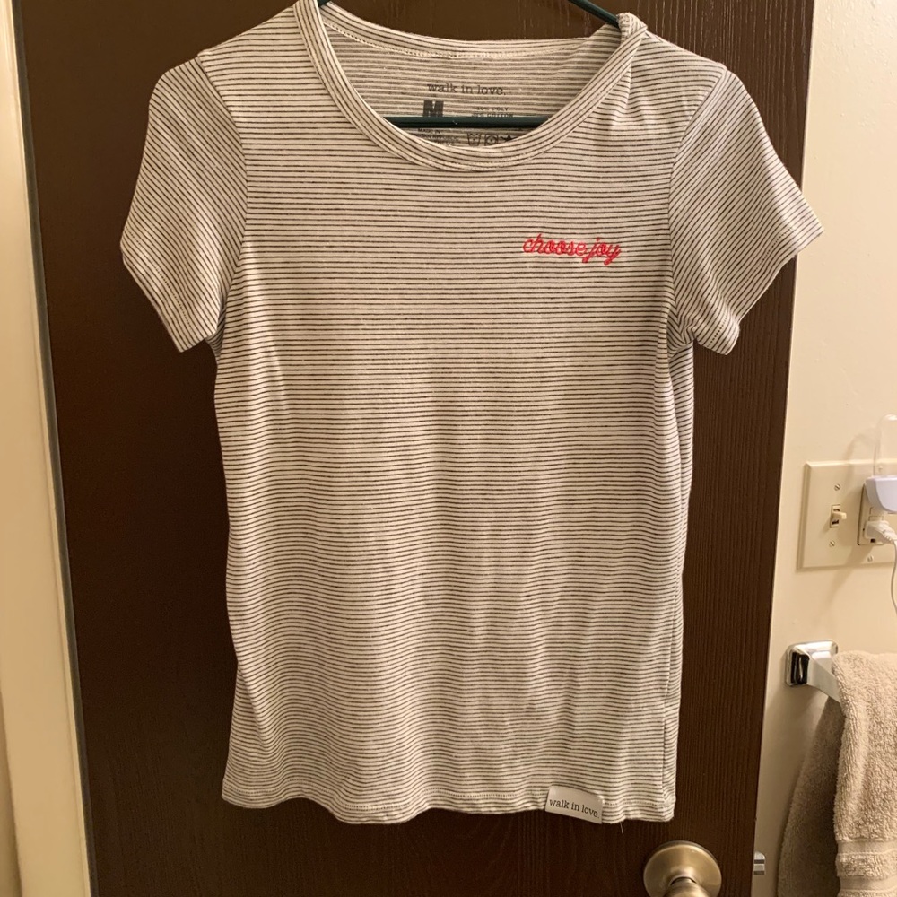 Walk in Love Shirt, black and white Choose Joy